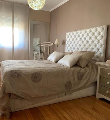 Sarria Apartment | Pet-Friendly Oktheway Praza Galicia – Rated 8.6/10