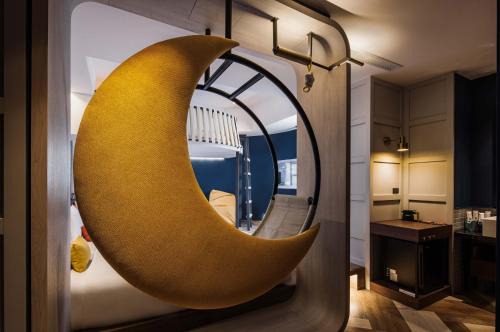 Central District Hotel | Discover OLAH Poshtel: Cozy Stay Near Taichung Station