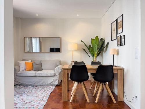 Beato Apartment | Family-Friendly Olaias Lisbon: 2 Bed Near Metro, Rated 9/10