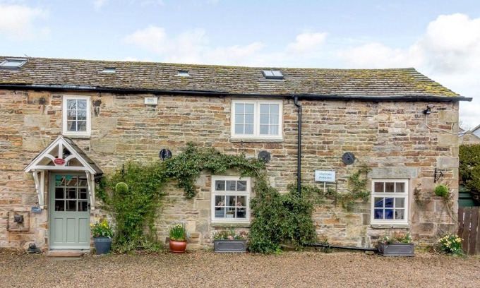 Melkridge House | Ideal Getaway at Old Brewery Cottage - 4 Star Rating!