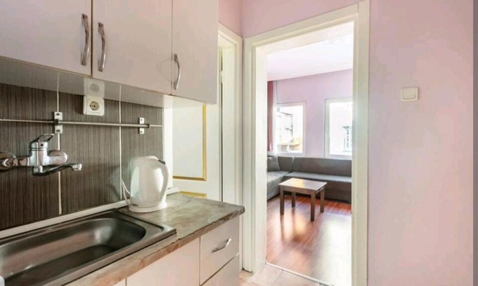Sultanahmet Apartment | Discover Old City Homes: Child-Friendly & Guest Rated 10/10