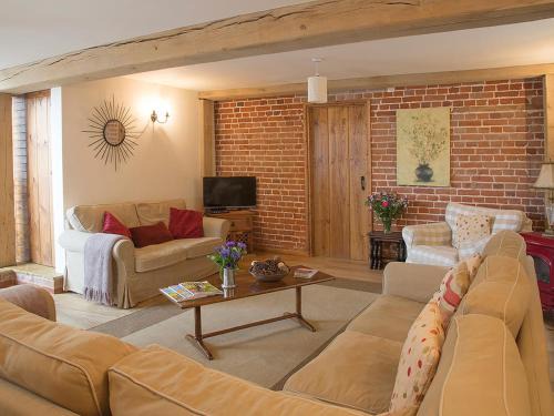 Wenhaston House | Explore Old Corn Mill: Family-Friendly & Pet Friendly Retreat