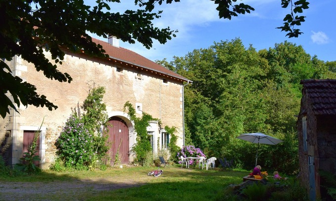 Le Clerjus Other | Relaxing Retreat at Old Farm: Nature, Pool & Child-Friendly