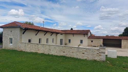 Chaumesnil House | Old Farmhouse