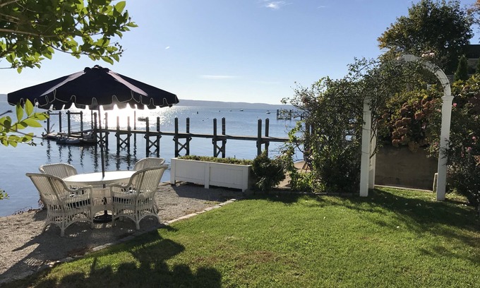 Bristol Cottage | Cozy Designer Porch Living with Ocean Views & Top Amenities