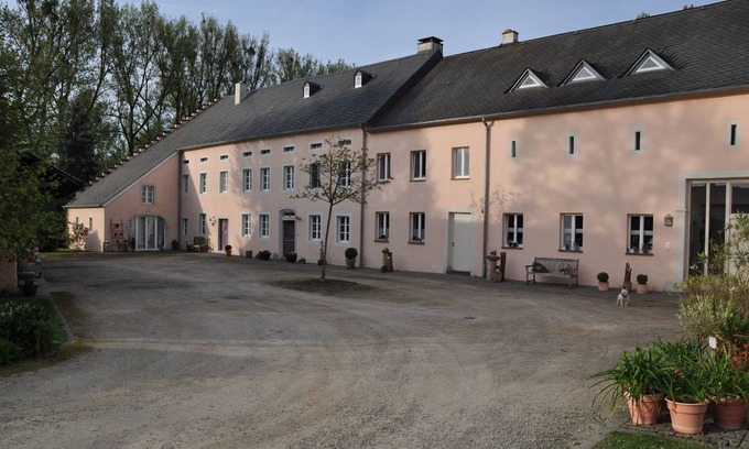 Messerich Apartment | Enchanting Old Forge Experience in a Historic Courtyard