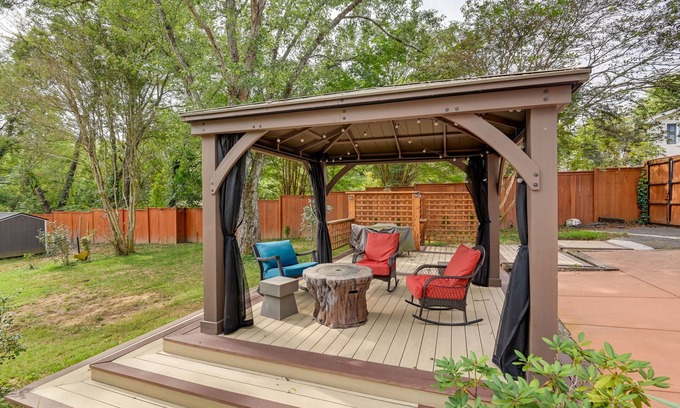 Old Hickory Apartment | Old Hickory Hideout: Delightful Apt with Cozy Deck and Spa