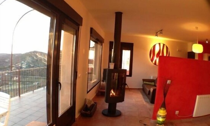 Zafra de Zancara Cottage | Pet-Friendly Getaway at Old House of Pedro Chicote Loft
