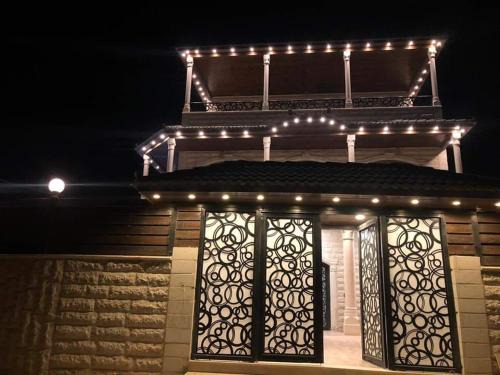 Jericho House | Pet-Friendly Old Jericho Homestay with Pool & Breakfast