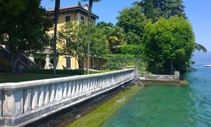 Salo Apartment | Elegant Villa by Lake Garda with Garden and Pool Access