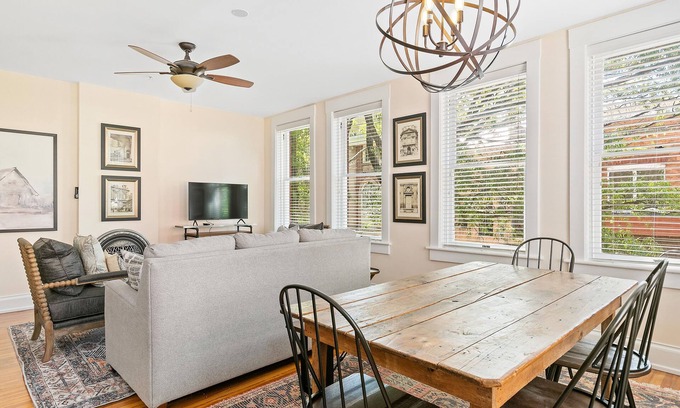 North Downtown Apartment | Charming Old Met #202: Corner View Near Downtown Mall