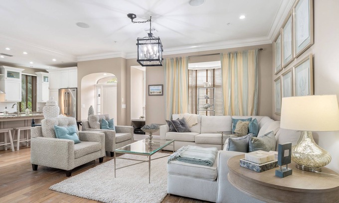 Old Naples Villa | Beautiful 4 Bedroom Home in Olde Naples with Private Pool