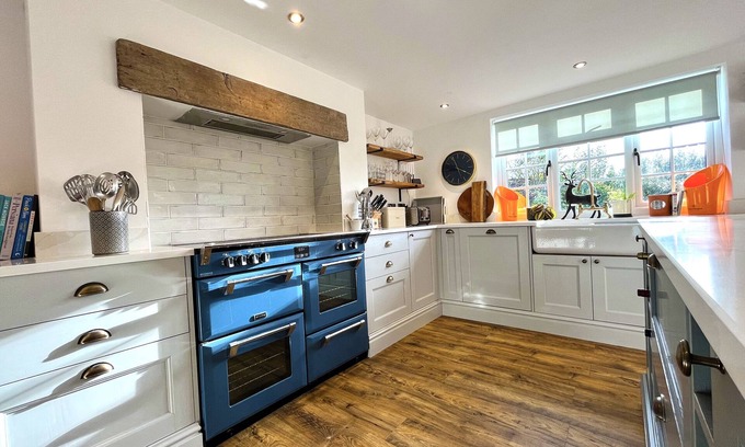 Middlemarsh Cottage | Old Post Office