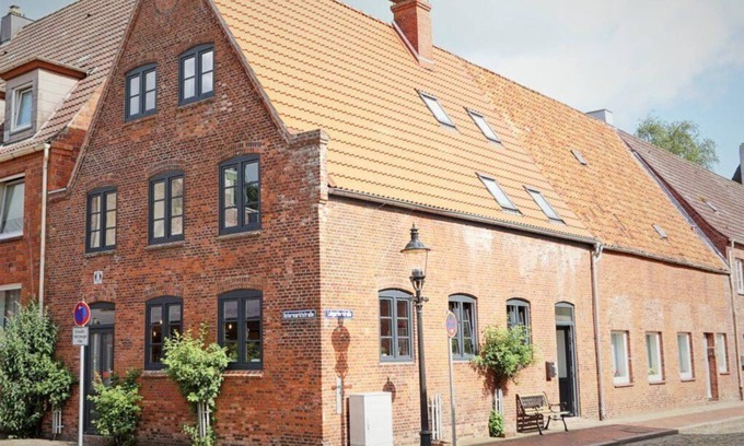 Friedrichstadt House | Old pottery