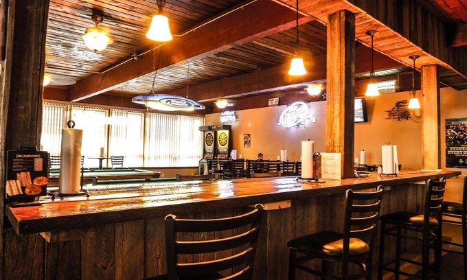 Fortuna Hotel | Comfortable Stay at Old School Motel RV - Rated 9.2/10!