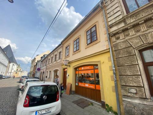Olomouc Apartment | Convenient Old Town Apartments S12 with Family-Friendly Perks