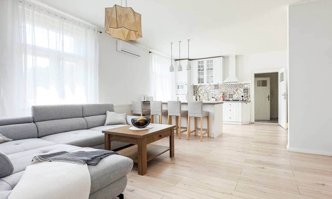 Kosice Old Town Apartment | Old Town | Business & Family Apartment Letna