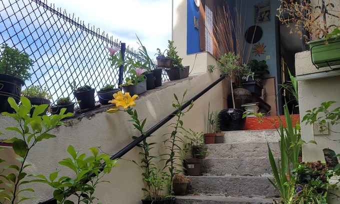 Ruoms House | Quaint Old Village House with Pool and Breakfast Options