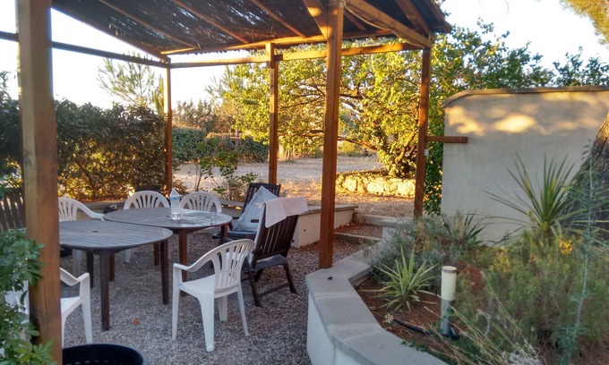 Colombiers House | Tranquil Old Wine Domaine with Pool and Scenic Views