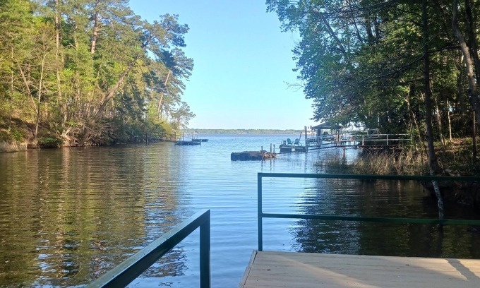 Abbeville House | Experience Ole Blue's Lake House: Ocean Views & Pet Friendly
