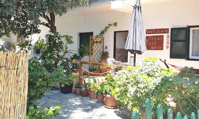 Ano Korakiana Apartment | Relax at Olga's Cozy Nest with Oceanfront Views