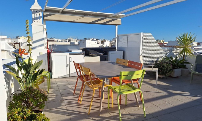 Olhao House | Olhão Historic Heart with Panoramic Sea View & Terrace