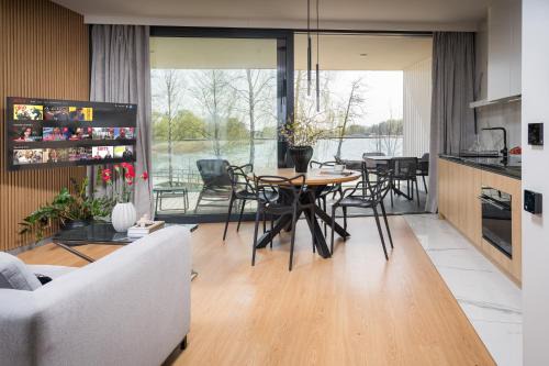 Olsztyn Apartment | Olimpijska Premium Elite: Family & Pet-Friendly Retreat