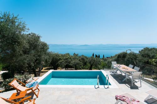 Dafnata Villa | Experience Oliva e Mare Suite: Oceanfront Bliss Awaits
