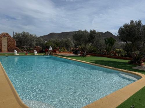 Los Albaricoques Apartment | Discover Olivares Rural: Pet-Friendly with Ocean Views