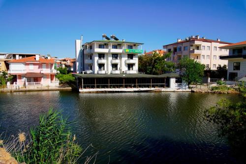 Sarimsakli Hotel | Discover the Olive Branch Hotel with Family-Friendly Dining