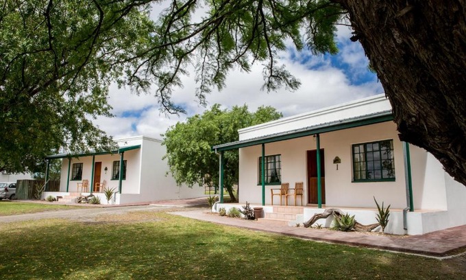 Beaufort West House | Discover Olive Grove Guest Farm: Pet Friendly Oasis