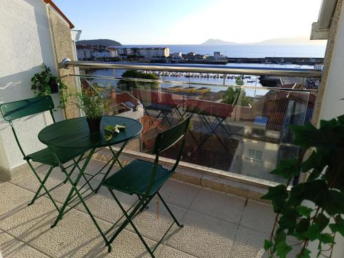 Portosin Apartment | Experience Oliveira de Portosín: Oceanfront Family Retreat