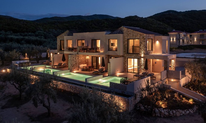 Sarti House | Experience Olivera Suites Sarti: Top-Rated Ocean View Retreat