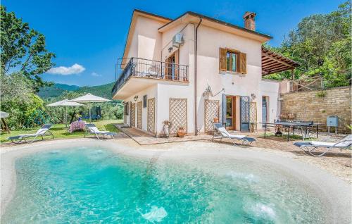 Poggio Catino House | Relax at Olivi with Pool and Hot Tub Enjoyment