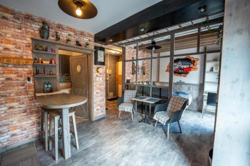 Szczawno-Zdroj Apartment | Olivia Apartment Steps from the Promenade - Rated 9.5/10
