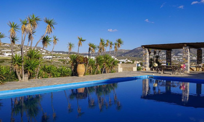 Krotiri Apartment | Olivia's Countryside House: Family-Friendly Retreat with Pool