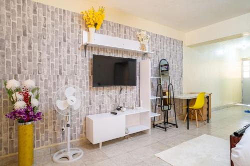 Parklands Apartment | OloipLai Studio Westlands 4B