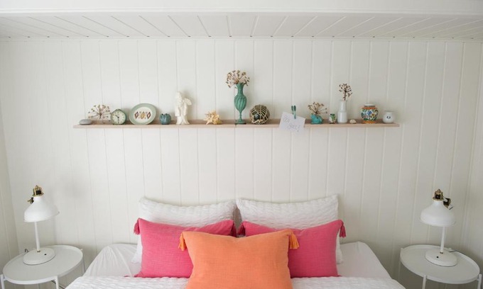 Veiholmen House | Olsens Pensjonat: Guest Rated 9/10 with Kitchen & Breakfast