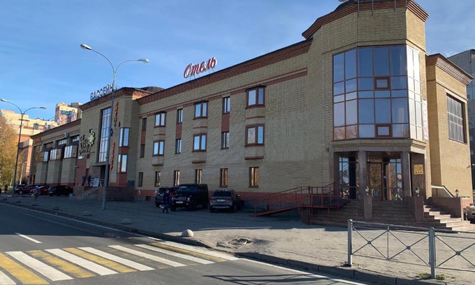 Vsevolozhsk Hotel | Olymp: Guest Rated 9/10 with Pool & Hot Tub Amenities