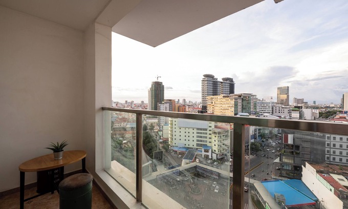 Sangkat Veal Vong Apartment | Discover Olympia City Suite: Family-Friendly with Kitchen