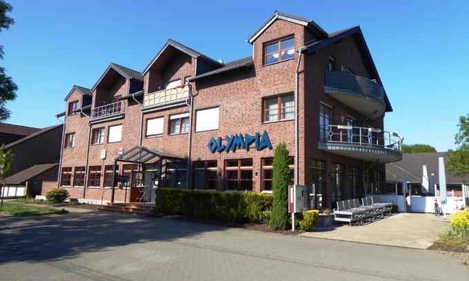 Inden Hotel | Discover Family-Friendly Stays at Olympia Hotel & Restaurant