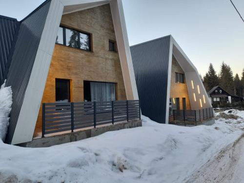 Kasidoli Villa | Discover Olympic Oasis: Pet & Child-Friendly Retreat