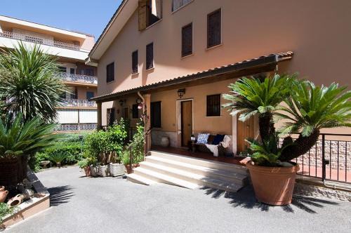 Camilluccia Bed & Breakfast | Discover Olympic Suite Roma: Rated 10/10 with Hot Tub