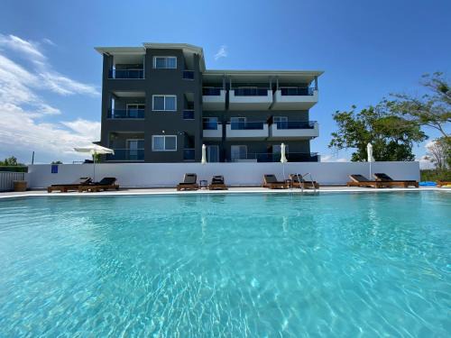 Olymbiaki Akti Apartment | Exceptional Olympus Diamond Studios with Oceanfront Pool