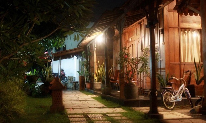 Baturetno House | Omah Awang Homestay: Guest Rated 9/10 for Comfort