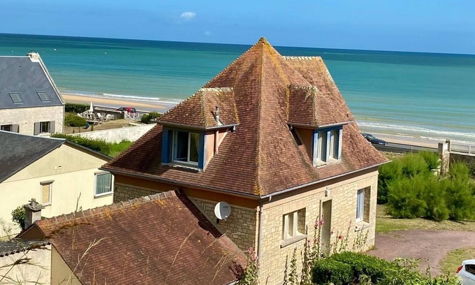 Vierville-sur-Mer House | Beachfront Retreat at Omaha Beach - Les Hortensias