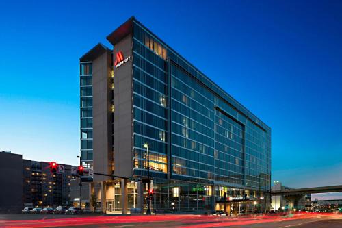 Downtown Northeast Hotel | Discover Omaha Marriott Downtown: Ideal Family Retreat