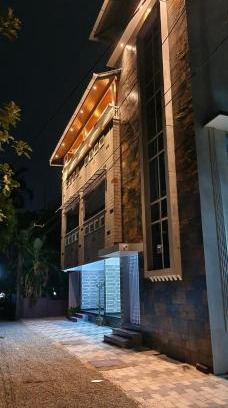 Kochi Apartment | Family-Friendly Oman House 2.O with High Guest Ratings