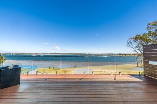 Iluka House | Omaroo: Family-Friendly Stay with Delicious Breakfast Included