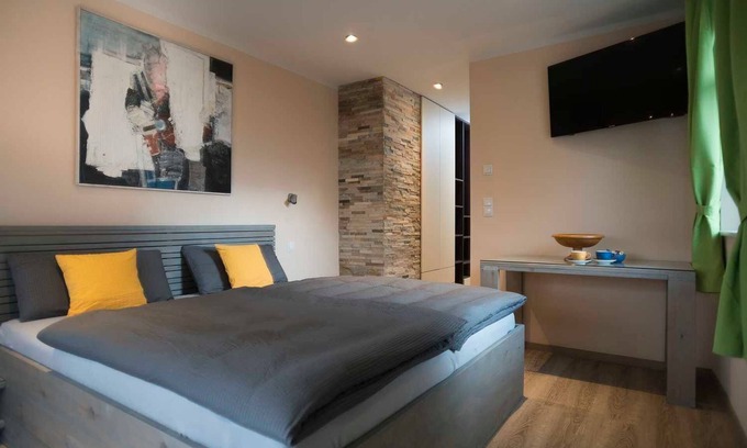 Marktheidenfeld Apartment | Discover OMAS STUBB'apARTment - Timeless Comfort Awaits